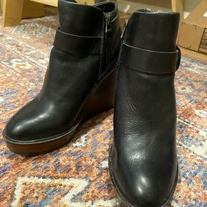 Dolce Vita Collie Leather Wedge Platform Bootie